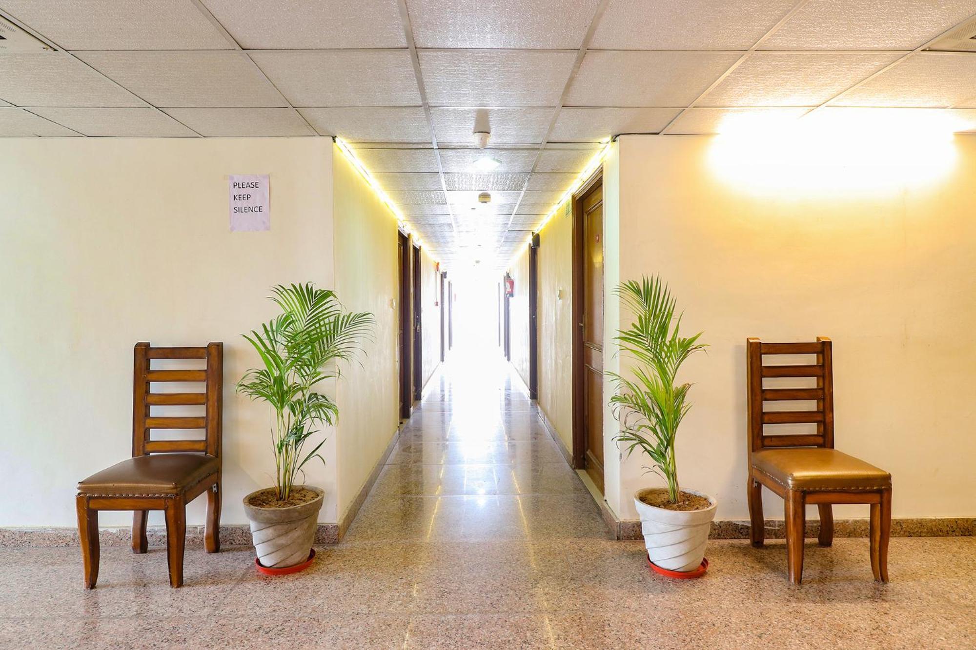 Fabhotel Avyay Dehradun Eksteriør bilde